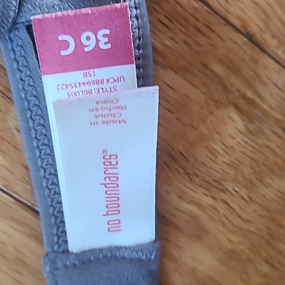 2-Pack NEW Bras - Picture 5 of 5